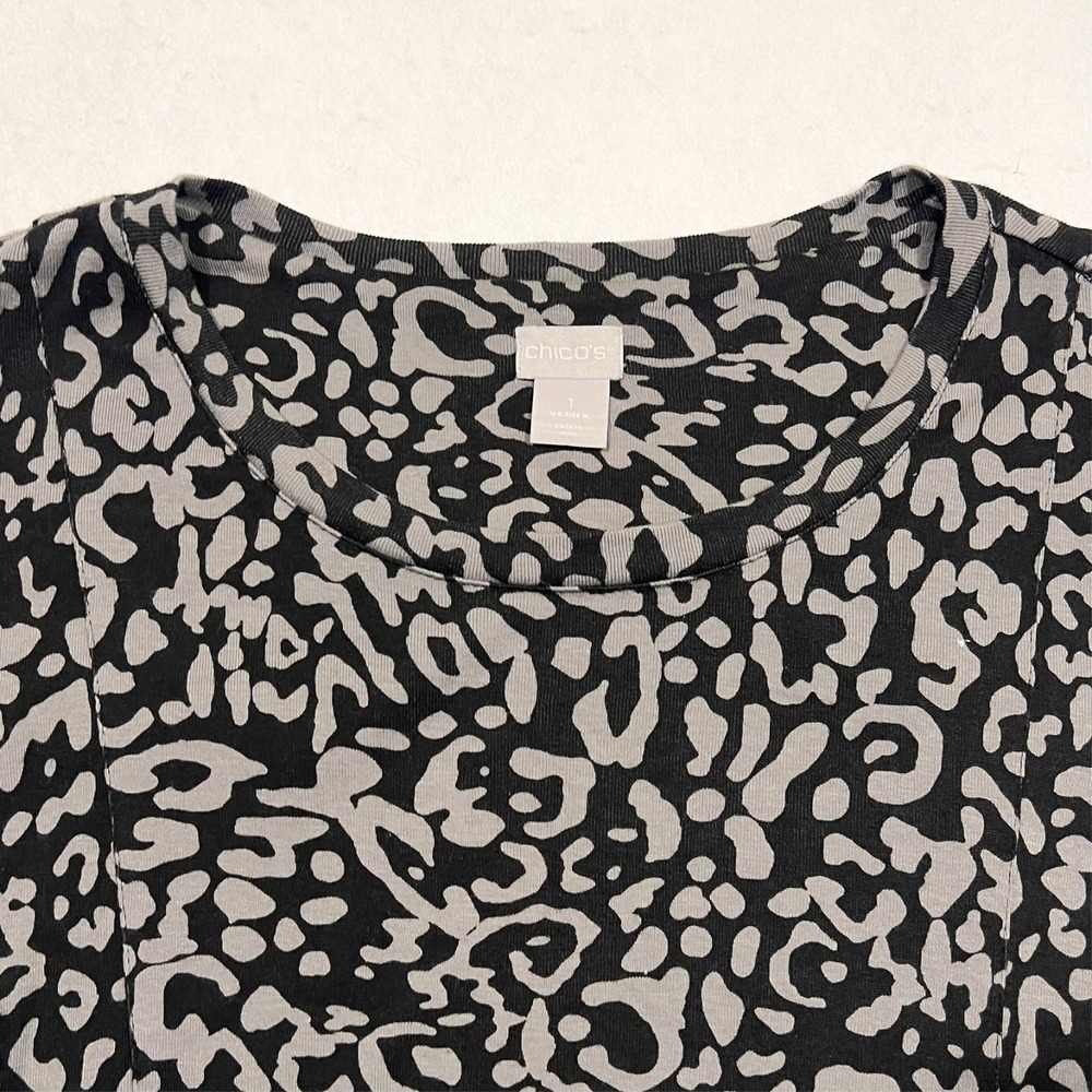Chico's Tunic Top Blouse Leopard Print Pockets Long Sleeve Women's 1 US Medium - Picture 2 of 11